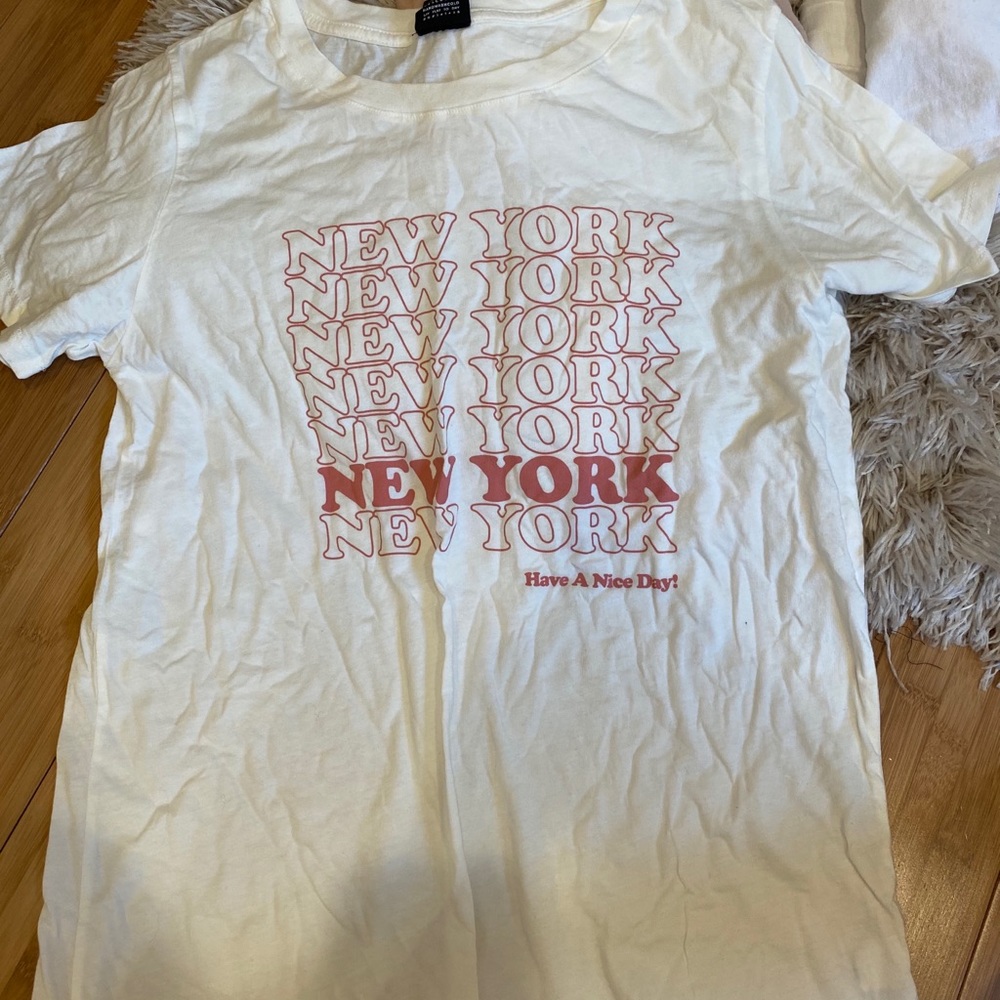 New York T-Shirt from Lulu’s! Never worn. Size M.